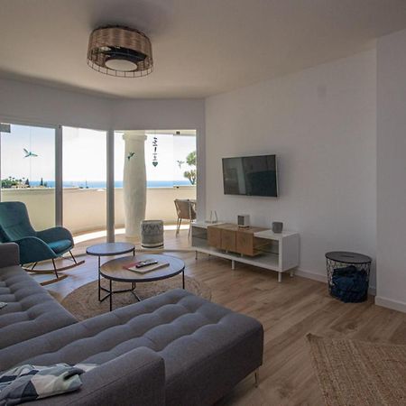Wonderful 2 Bed Apartment With Stunning Sea Views Sitio de Calahonda Luaran gambar