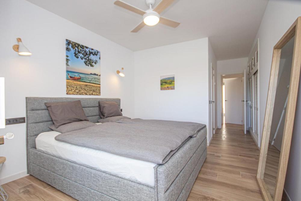 Wonderful 2 Bed Apartment With Stunning Sea Views Sitio de Calahonda Luaran gambar